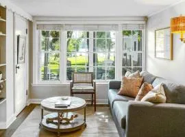 Williams Bay Lakefront Retreat - Walk the Lakepath