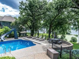 Island Getaway on Delavan Lake，德拉文的飯店