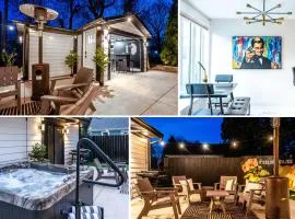 Gatsby Theme Near Downtown with Hot Tub & Game Room