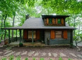 The Guest House - Historic Log cabin in Big Canoe