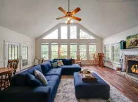 Lakefront Home with Private Dock - in Jasper GA