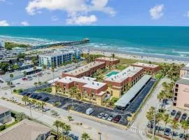 Poolfront 2BR Condo with BBQ Steps To Beach & Pier