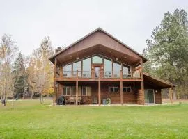 Flathead River Retreat Fit For 15