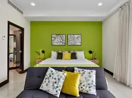 Beautifully Decorated In The Heart Of Town