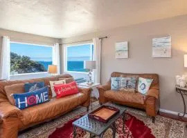 Lucky Ewe - Ocean View Retreat