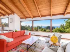 Serene 3 BDR Family Home With Hot Tub Mins to Shell Beach Trail