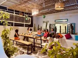 Là Nhà Homestay Phan Thiết - Nguyên căn 4PN gần biển - Private 4 bedroom house Near Beach