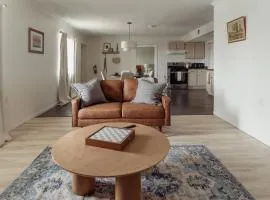 Huge, One Bedroom Apartment with Balcony