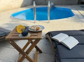 Kuća za odmor Cozy Bear Cabin, sauna,jacuzzi,bazen