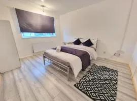 Budget Room Stevenage Town Centre