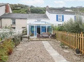 Pebble Cottage