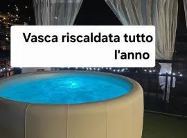 Appartamento Rapallo Sky Garden Maria Jose Liguria - Attico vista mare - Terraces - 2 bagni- 2 Camera da Letto - Box, Wi-fi, Idromassaggio Free inteiro Attico per Voi, con Ascensore