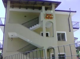 B&B Da Rosa Camerota, hotel v destinaci Camerota