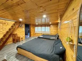 Góc Nhà Rông Homestay Măng Đen