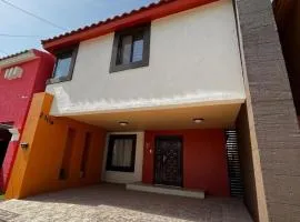 Casa cerca de cosulado