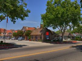 Royal Copenhagen Inn, hotel in Solvang