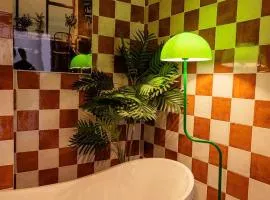 Hoàng Cầu Cinema and Chill