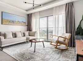 The Skyline Nest - Westlands -- with Rooftop Restaurant, Pool & Gym