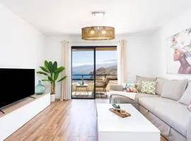 Home2Book Dreamy View Of The Bay Private Terrace