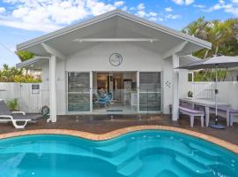 Barefoot in Lennox- Beachfront Pool, khách sạn ở Lennox Head