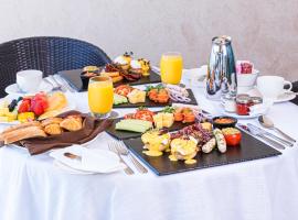 Ajman Saray, a Luxury Collection Resort, Ajman, Hotel in Adschman