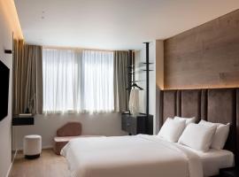 Blanco Athens Aparthotel