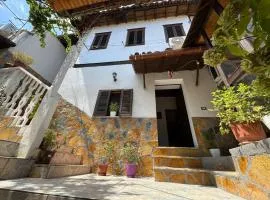 Tomor Shehu Guest House