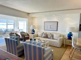 Waterfront Seafront cottage C3