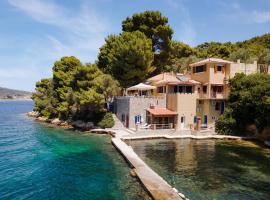 Porto Castello Villas，位于斯基亚索斯镇的酒店