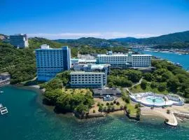 Toba Seaside Hotel