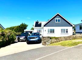 Porth Beach Lodge, hotel v destinaci Saint Columb Minor