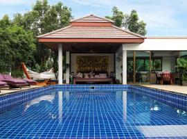 Phuket Cleanse Fitness & Health Retreat, hôtel à Nai Harn Beach