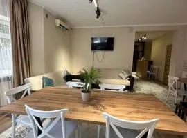 Del Hostel