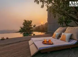 StayVista at Paashaan- A Netflix featured Home with a Heated Infinity Pool