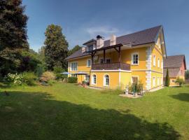 Landhaus Ferk, svečius su gyvūnais priimantis viešbutis mieste Unterburg am Klopeiner See