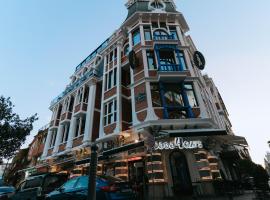Hotel Old Town, hotel i Batumi