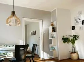 Charmante 2-Zi-Altbau-Wohnung - 5 Min zum Dom