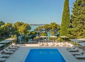 Bluesun Hotel Maestral
