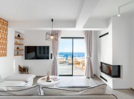 The Royal Blue Andros, hotel em Batsi