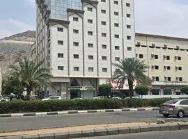 فندق مسار الأمل الذهبي - أثمان سابقاً