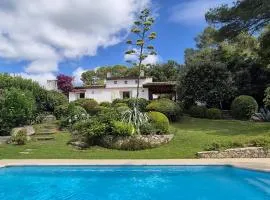 Green setting Large garden AC - Private swimming pool - Terrasse- BENAKEY