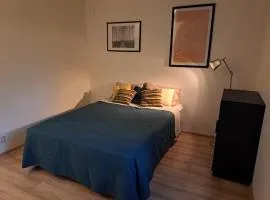 Cozy Studio - 5 min to Lake & City