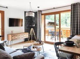 Alpine Creek - Luxury Ski-in Avoriaz Morzine, hotel in Morzine