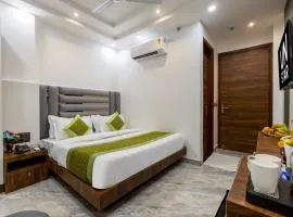 Hotel UN Star - Walk in from NDLS Station & RK Ashram Metro Station