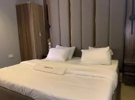 Edebengz Luxury Hub