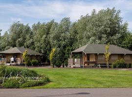 Waterherberg It Beaken, Zelt-Lodge in Heeg
