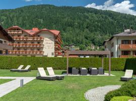 Beverly Alps Hotel & Spa، فندق في بينزولو