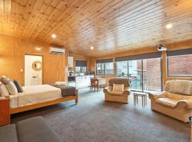 Down the Lane at 408 - On the North Hobart Strip, hôtel à West Hobart