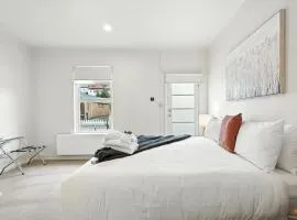 Dunn Cottage North Hobart x 6