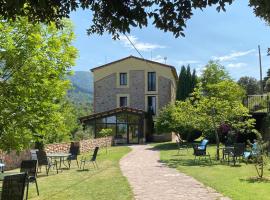 Casa Rural La Calera, hotel with hot tubs in San Millán de la Cogolla